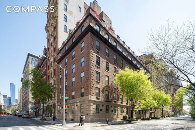 23 E 10th St Apt 4G, New York City, NY 10003