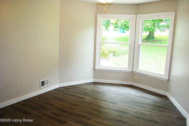 424 Old Mill Stream Ln, Shepherdsville, KY 40165