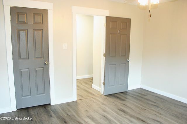 424 Old Mill Stream Ln, Shepherdsville, KY 40165