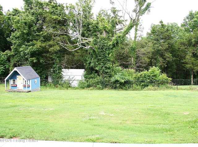 424 Old Mill Stream Ln, Shepherdsville, KY 40165