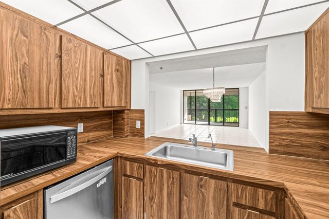 6620 Boca Del Mar Drive 407, Boca Raton, FL 33433