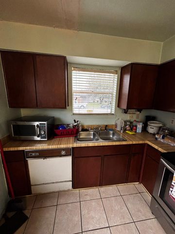 7607 Brookleaf Drive, Houston, TX 77041