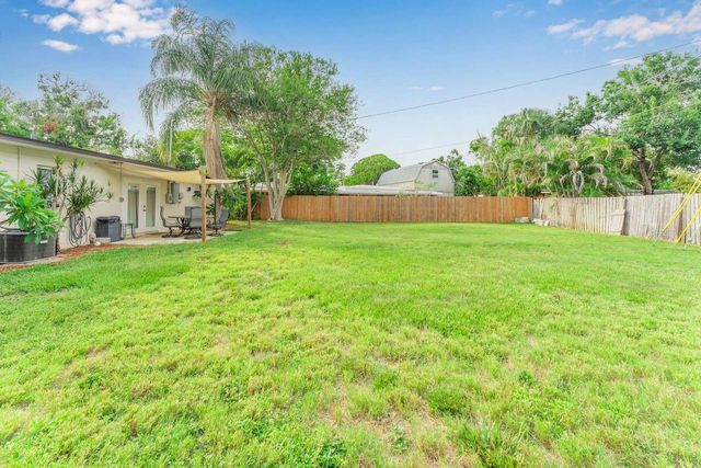 3601 64TH STREET N, St Petersburg, FL 33710