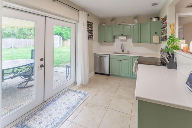 3601 64TH STREET N, St Petersburg, FL 33710