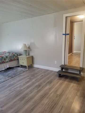 6580 SEMINOLE BOULEVARD 424, Seminole, FL 33772