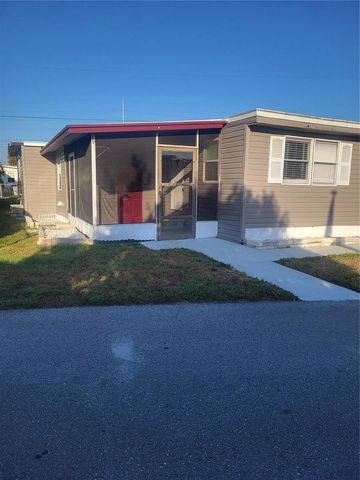 6580 SEMINOLE BOULEVARD 424, Seminole, FL 33772
