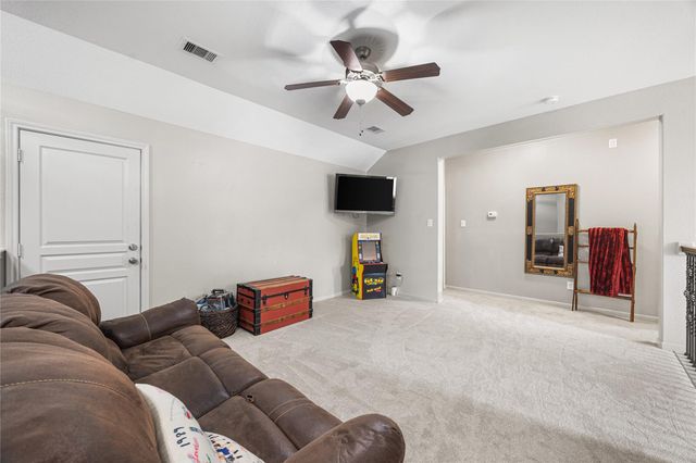 15552 Guinevere Lane, Montgomery, TX 77316