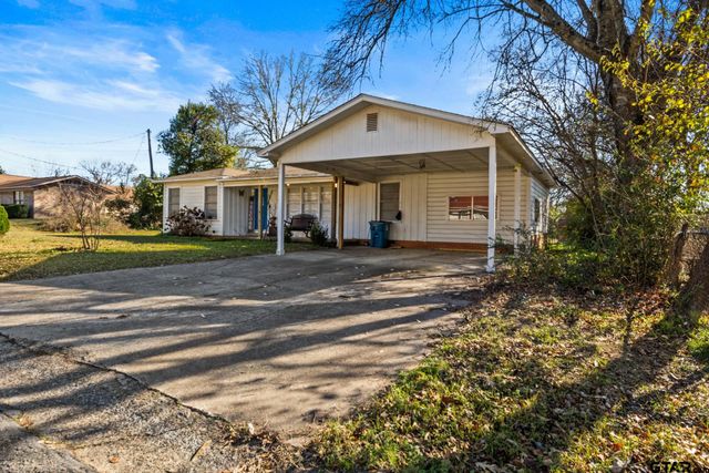 1210 E 4th, Mt Pleasant, TX 75455