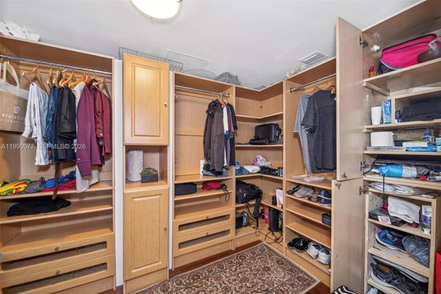 1830 S Ocean Dr 3111, Hallandale Beach, FL 33009