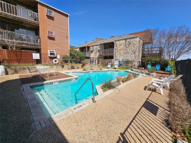 6903 Deatonhill DR 2, Austin, TX 78745