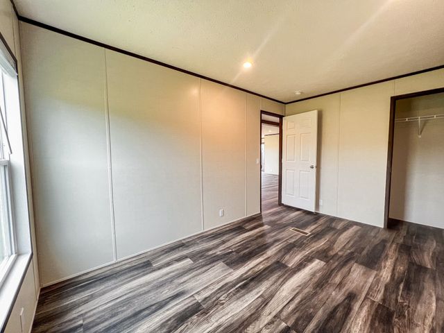 943 Hwy 64 West, Lawrenceburg, TN 38464