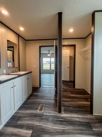 943 Hwy 64 West, Lawrenceburg, TN 38464