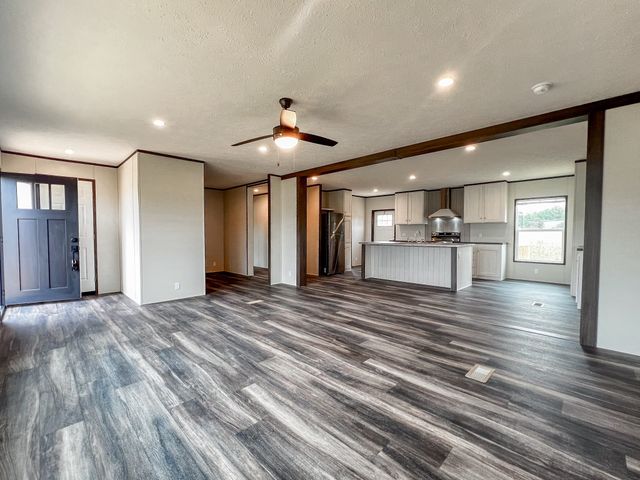 943 Hwy 64 West, Lawrenceburg, TN 38464