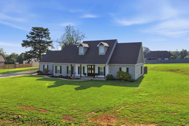 33 Pear Circle, Greenbrier, AR 72058