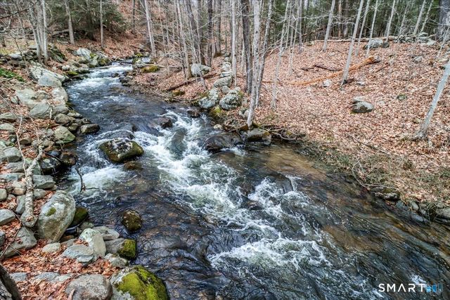 2 Clara Lane, New Milford, CT 06776