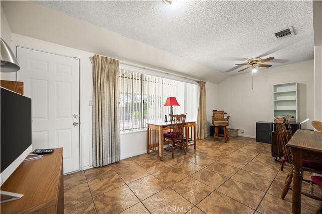 650 Rainier Way, Hemet, CA 92543