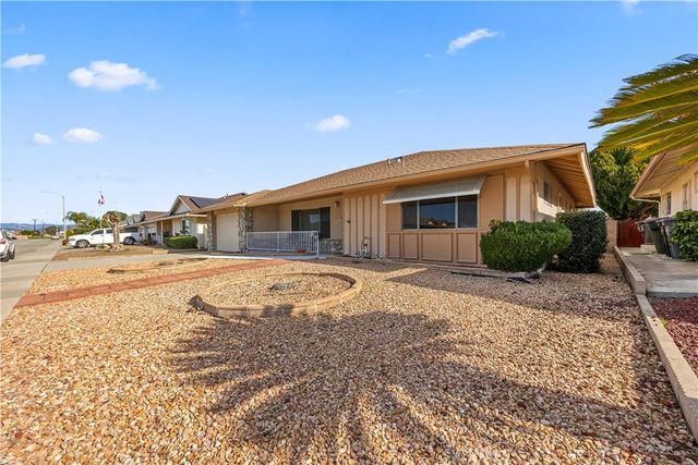 650 Rainier Way, Hemet, CA 92543