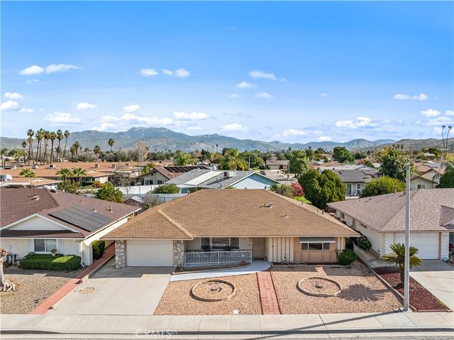 650 Rainier Way, Hemet, CA 92543