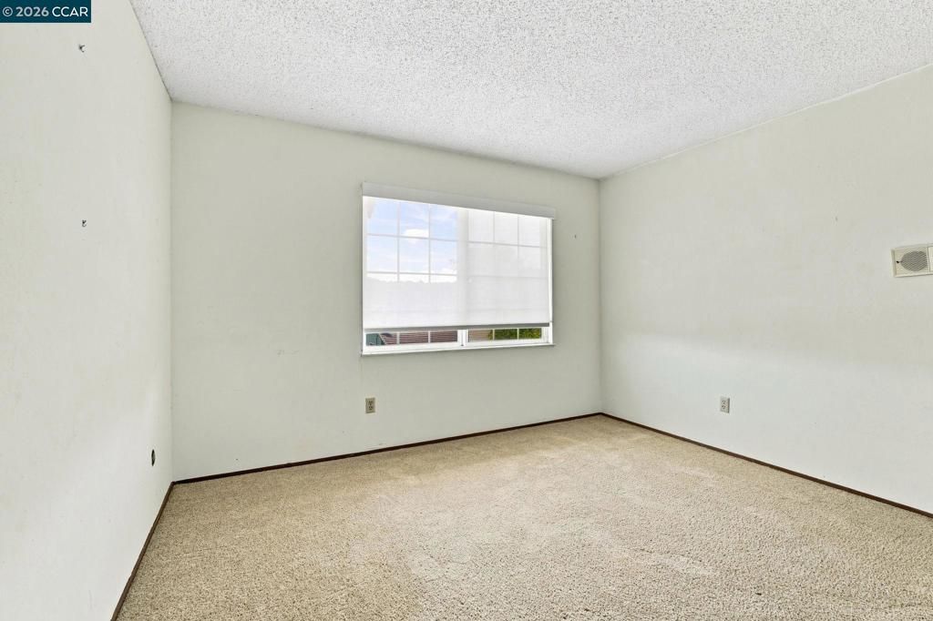 Image 33 of property listing at 2685 Alhambra Way, Pinole, CA 94564