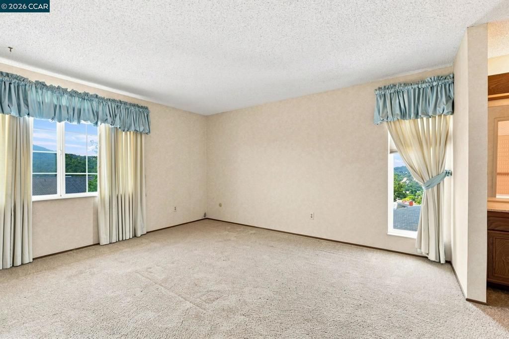 Image 39 of property listing at 2685 Alhambra Way, Pinole, CA 94564