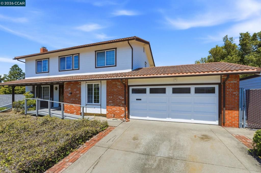 Image 4 of property listing at 2685 Alhambra Way, Pinole, CA 94564