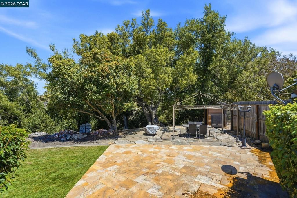 Image 54 of property listing at 2685 Alhambra Way, Pinole, CA 94564