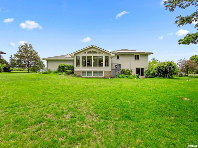 1438 LAKE SANTA FE Drive, Metamora, IL 61548