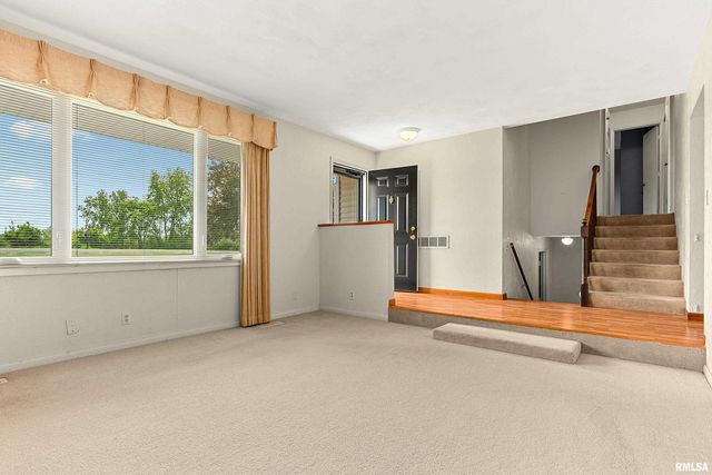 1438 LAKE SANTA FE Drive, Metamora, IL 61548