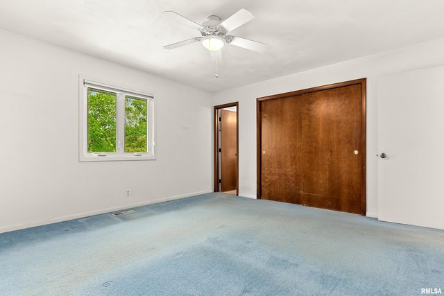 1438 LAKE SANTA FE Drive, Metamora, IL 61548