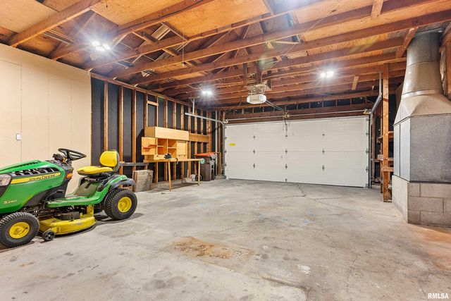 1438 LAKE SANTA FE Drive, Metamora, IL 61548