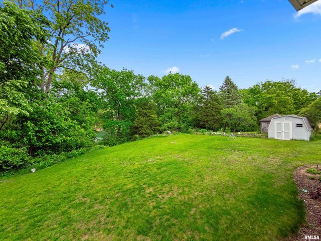 1438 LAKE SANTA FE Drive, Metamora, IL 61548