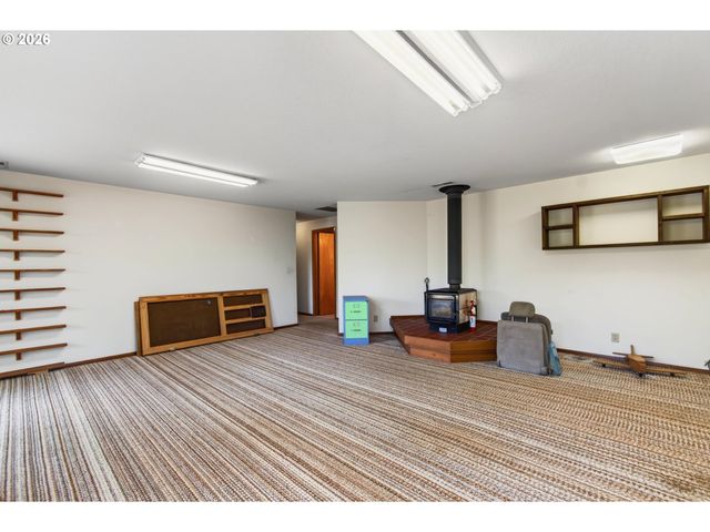 30013 MAPLE Dr, Rainier, OR 97048