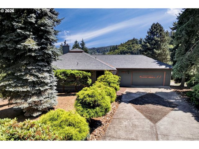 30013 MAPLE Dr, Rainier, OR 97048
