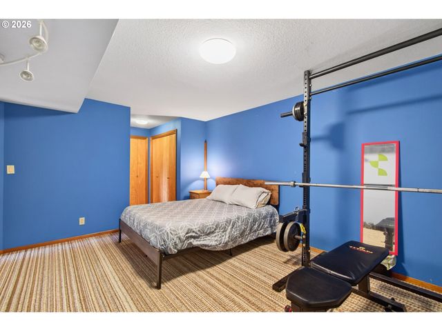 30013 MAPLE Dr, Rainier, OR 97048