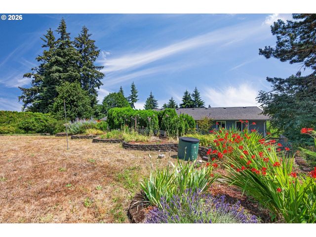 30013 MAPLE Dr, Rainier, OR 97048