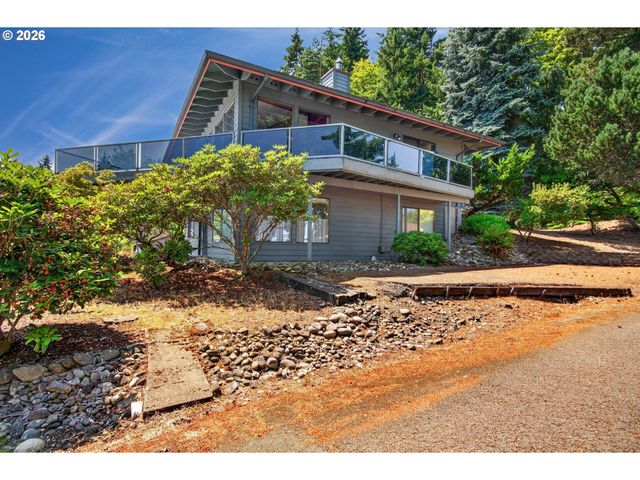 30013 MAPLE Dr, Rainier, OR 97048