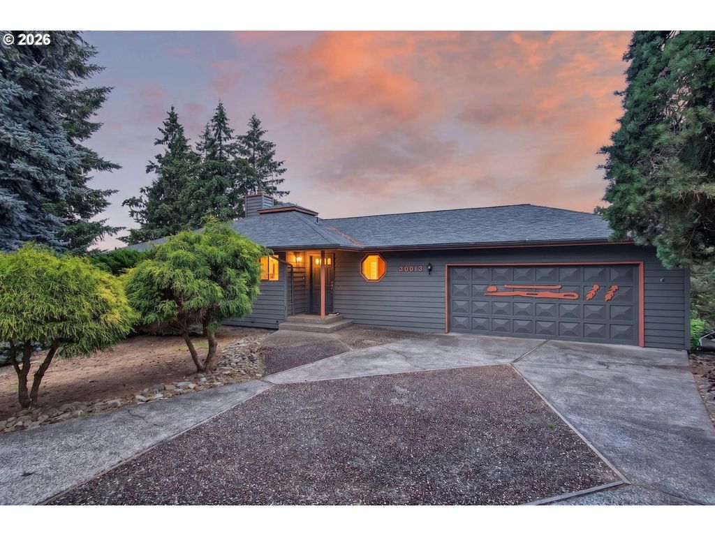 30013 MAPLE Dr, Rainier, OR 97048