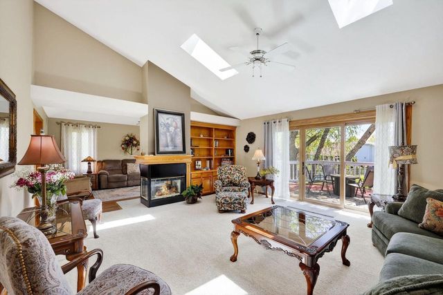 5 Vienna Circle, Madison, WI 53718