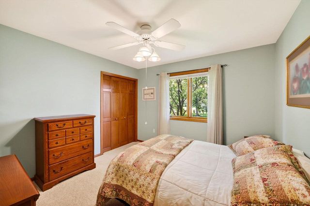 5 Vienna Circle, Madison, WI 53718
