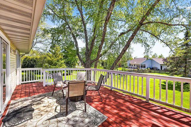 5 Vienna Circle, Madison, WI 53718