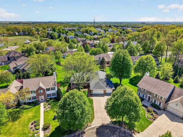 5 Vienna Circle, Madison, WI 53718