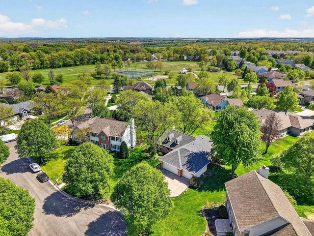 5 Vienna Circle, Madison, WI 53718