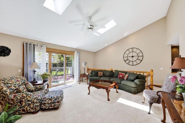 5 Vienna Circle, Madison, WI 53718