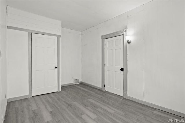 385 7th Street Lower, Buffalo, NY 14201