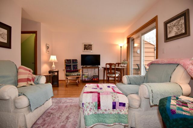 3245 Evergreen Drive, Eagan, MN 55121