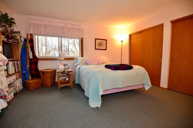 3245 Evergreen Drive, Eagan, MN 55121