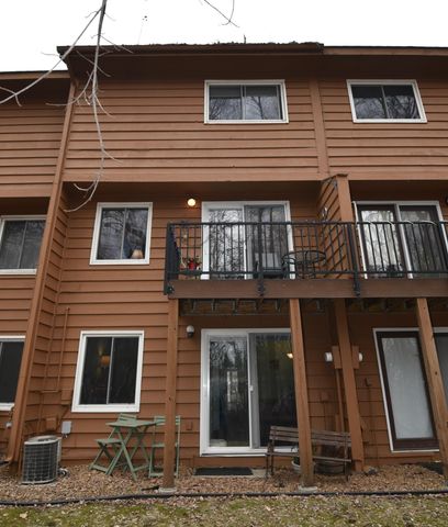 3245 Evergreen Drive, Eagan, MN 55121