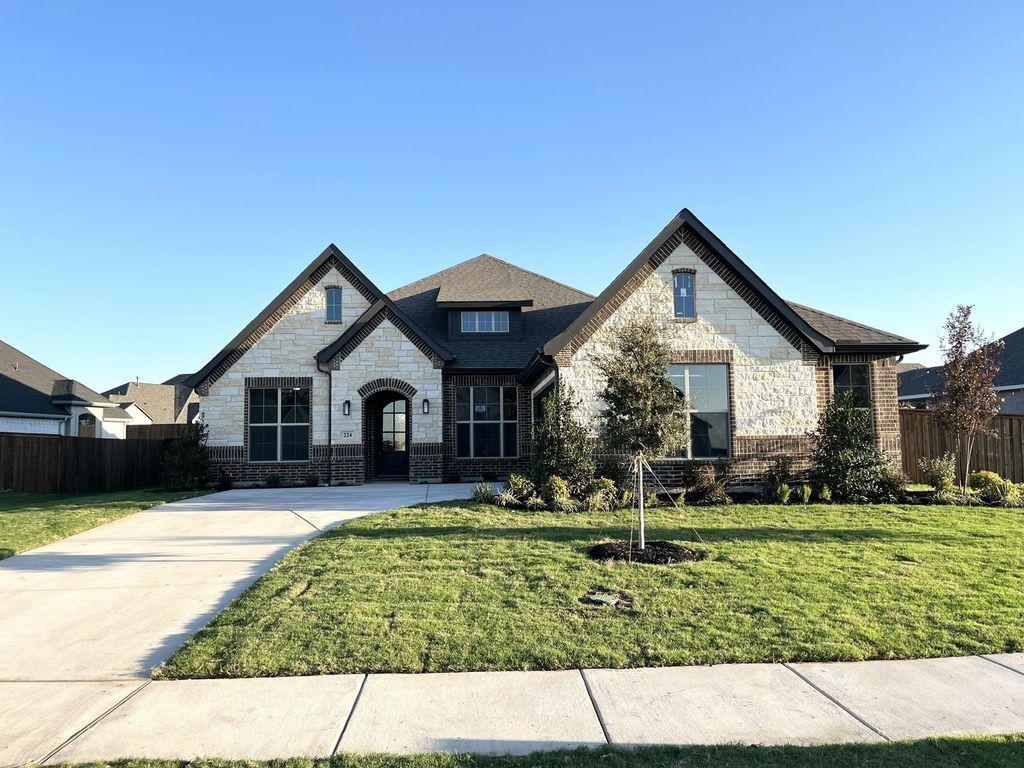 224 Pine Leaf Trail, Waxahachie, TX 75165