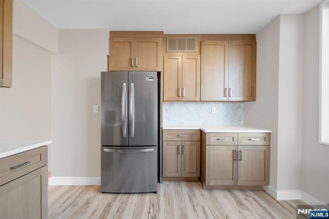 160 Overlook Avenue 3A, Hackensack, NJ 07601