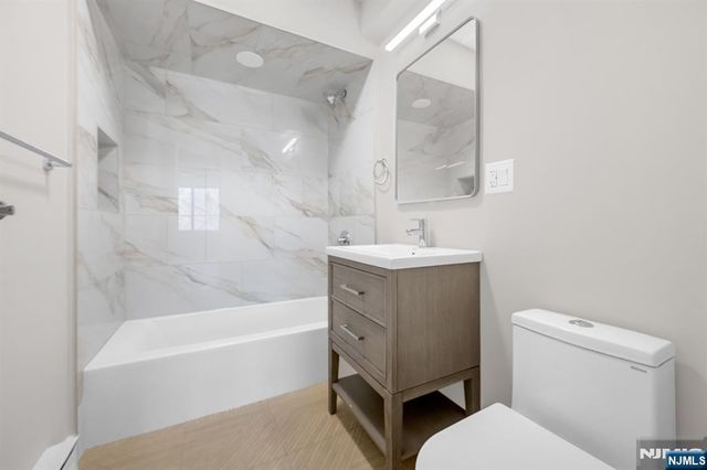 160 Overlook Avenue 3A, Hackensack, NJ 07601